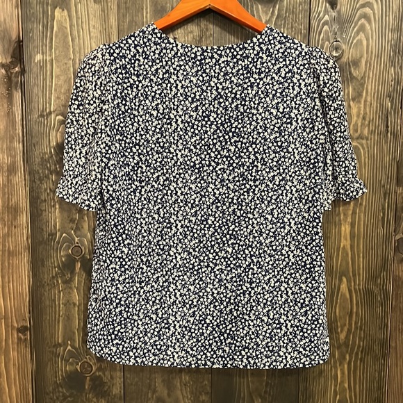 JCREW Navy and white blouse - Picture 4 of 6